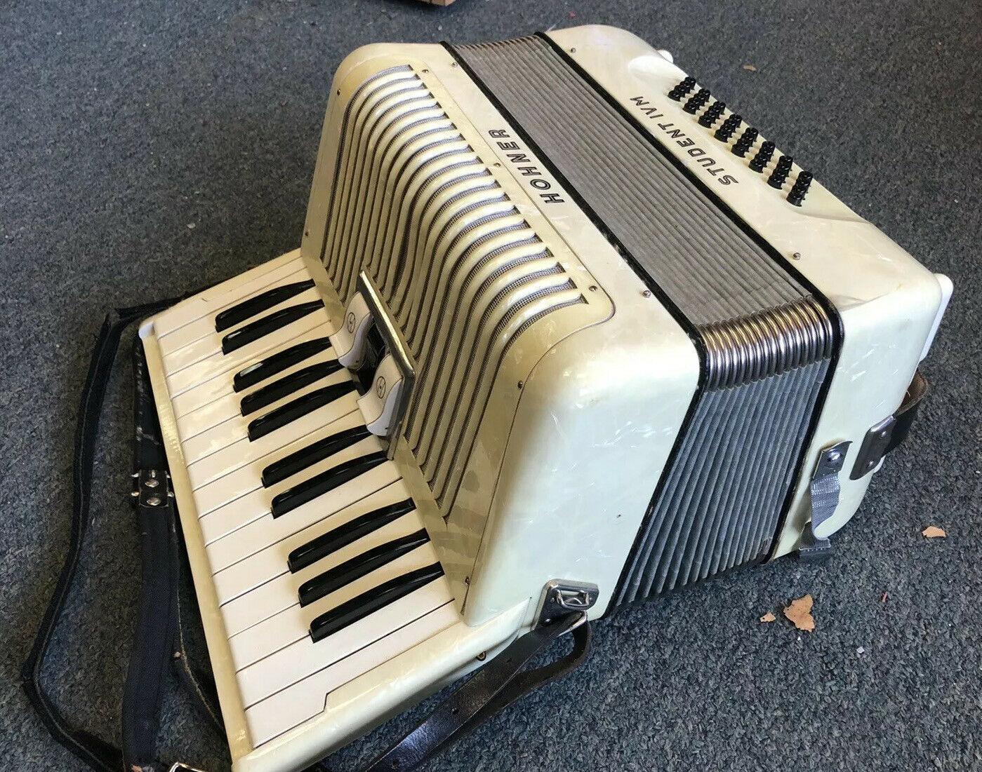 vintage hohner accordion models